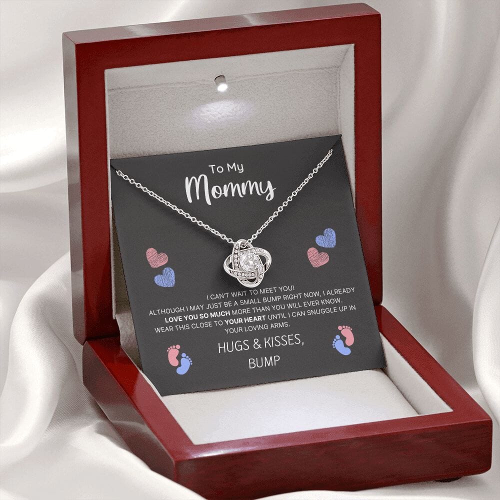 Hugs & Kisses For Mommy - Love Knot